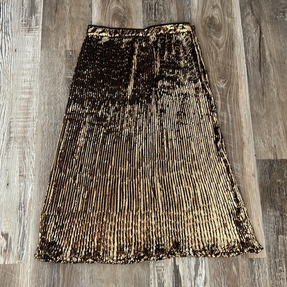 ASOS Design | Sequin Skirt - Picture 4 of 8